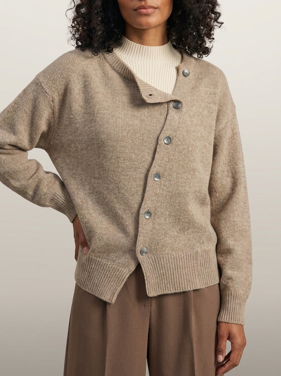 dipni-womens-chunky-knit-cardigan-beige-shot09.jpg