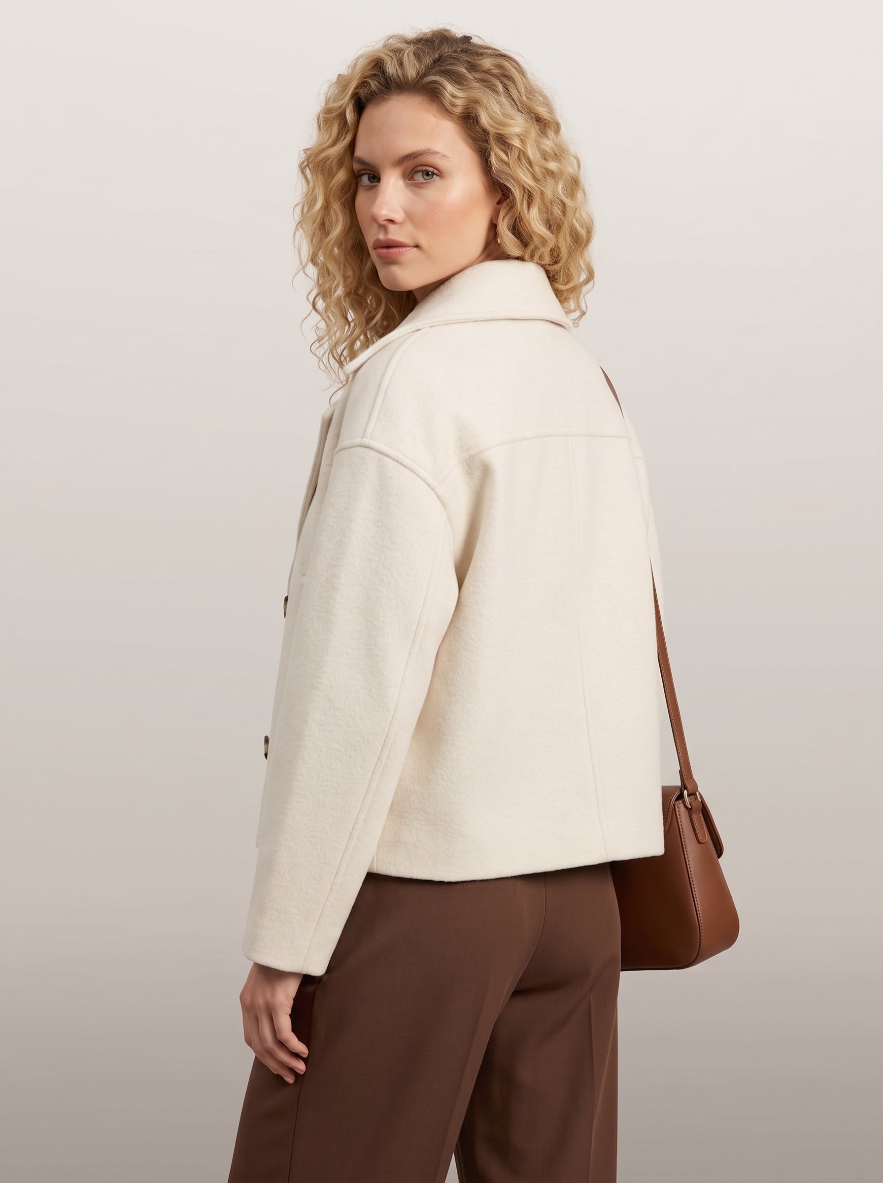 dipni-womens-cropped-peacoat-cream-shot06-back.jpg