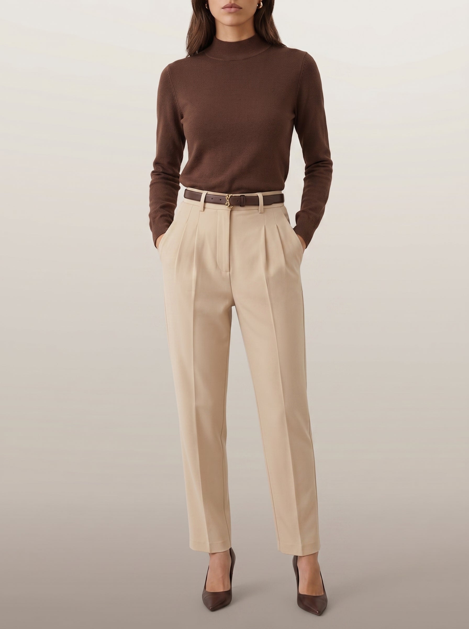 03 beige hands in pockets